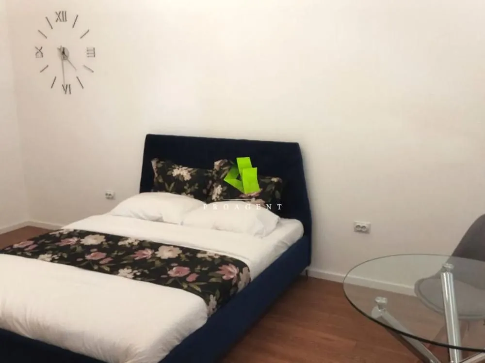 Rent, one bedroom apartment, 30m², Medijana, Niš