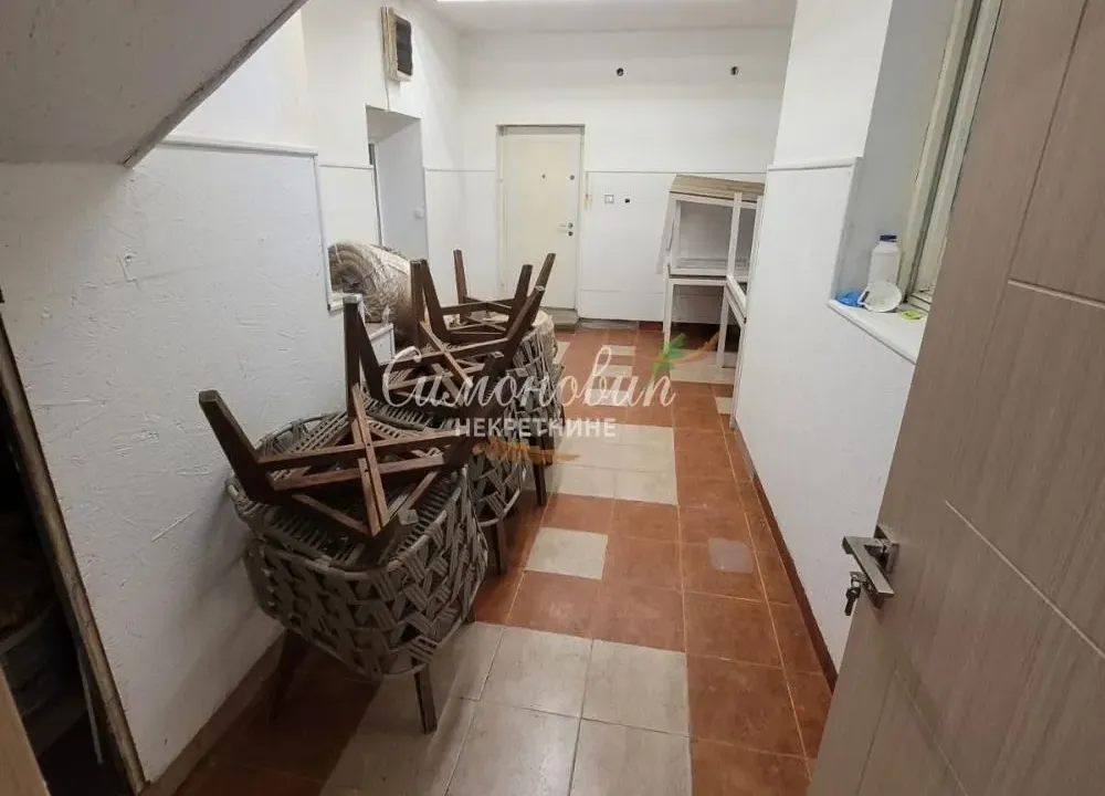 Rent, office space, 160m², Ledine, Beograd