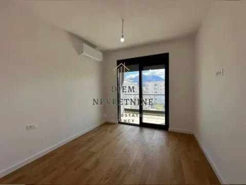 Sale, two bedroom apartment, 57m², Šušanj, Bar - image 7