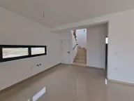 Prodaja, kuća, 175m², Ulcinj, Crna Gora - image 25