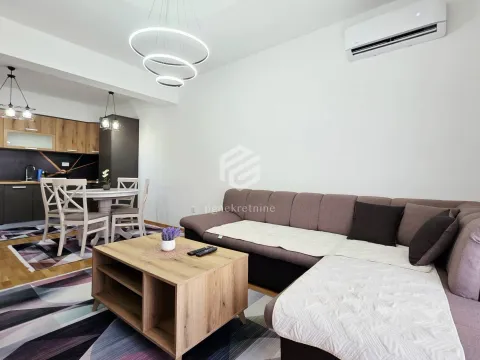 Rent, two bedroom apartment, 68m², Stara Varoš, Podgorica - image 3