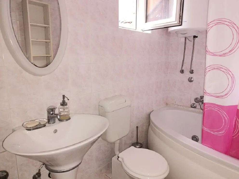 Sale, three bedroom apartment, 85m², Vračar Hram, Vračar Sve Podlokacije