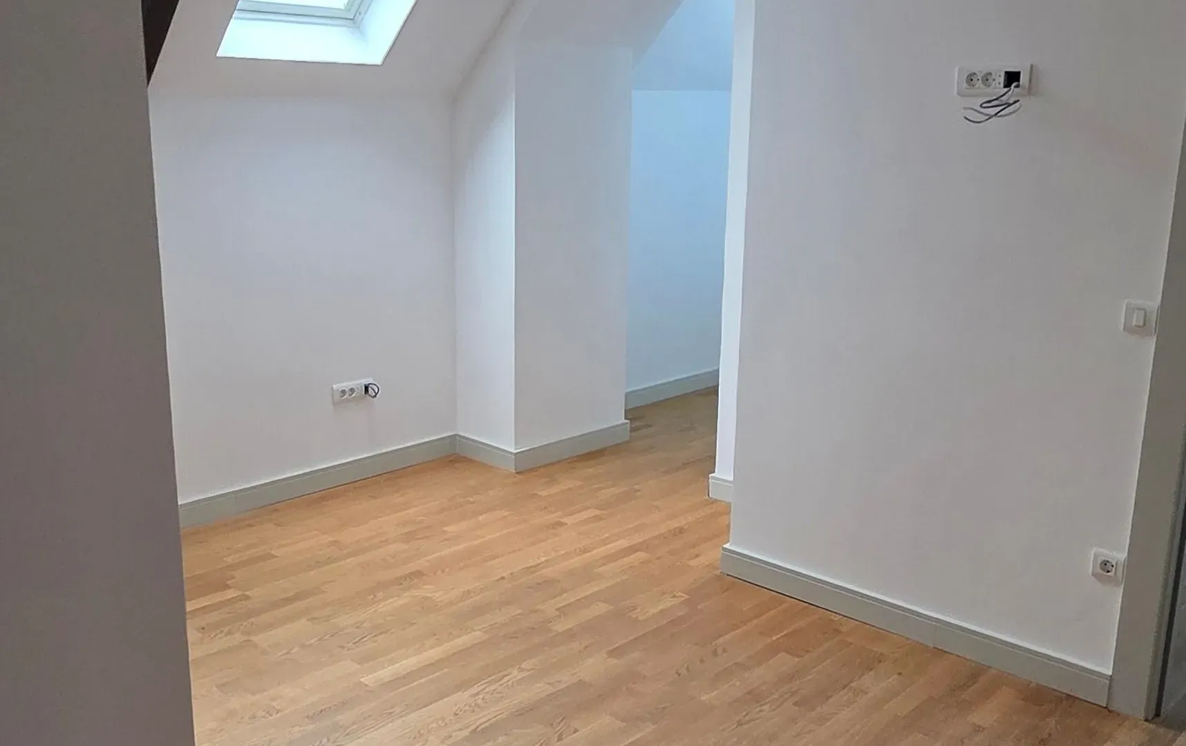 Sale, four bedroom apartment, 103m², Centar, Kolašin