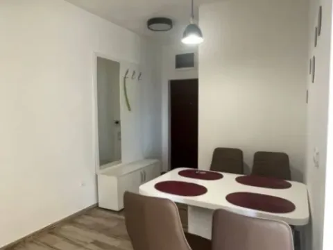 Izdavanje, jednosoban stan, 55m², Bečići, Budva - image 4