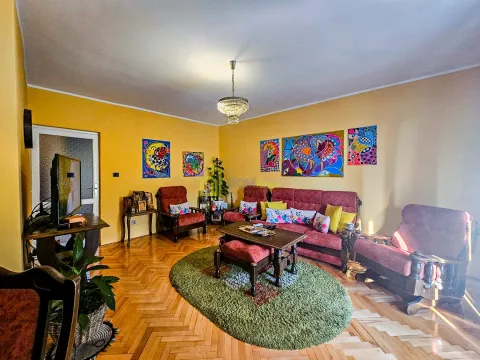 Prodaja, dvosoban stan, 80m², Centar, Podgorica - image 8