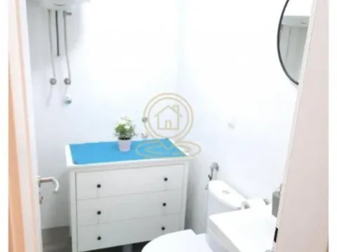 Izdavanje, trosoban stan, 83m², Vračar Sve Podlokacije, Beograd - image 7