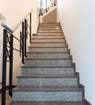 Izdavanje, poslovni prostor, 260m², Ledine, Beograd - image 15