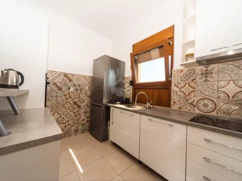 Rent, two bedroom apartment, 80m², Gornja Gorica, Podgorica - image 4