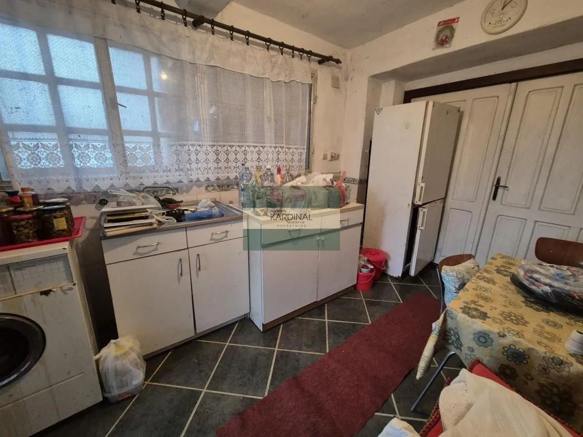 Prodaja, kuća, 280m², Majur, Jagodina