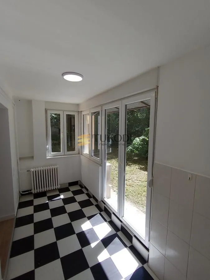 Prodaja, jednosoban stan, 36m², Stari grad, Novi Sad