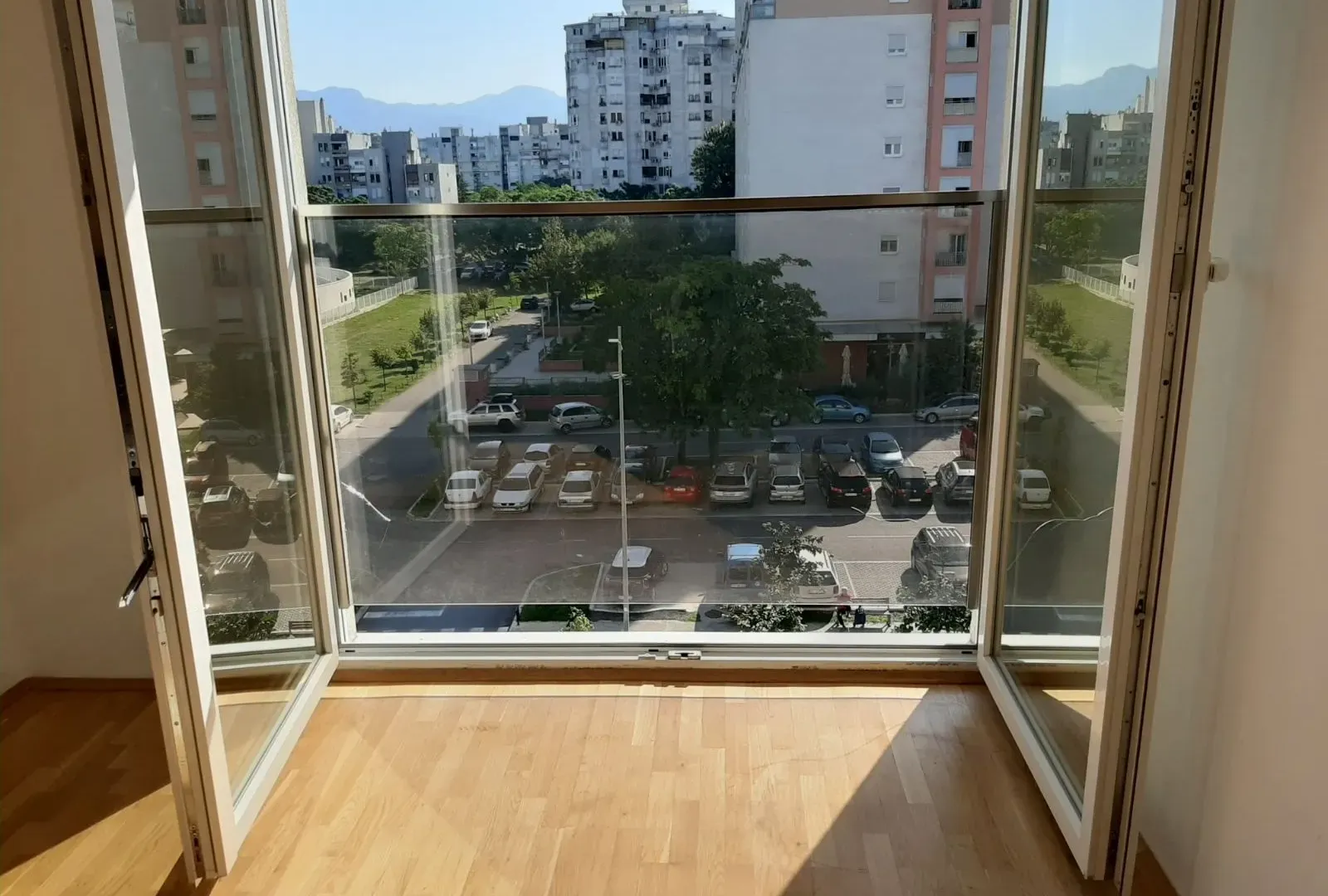 Rent, one bedroom apartment, 45m², Blok 9, Podgorica