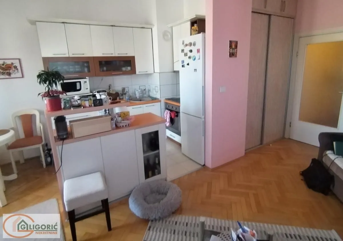 Sale, one bedroom apartment, 62m², Voždovac Sve Podlokacije, Beograd