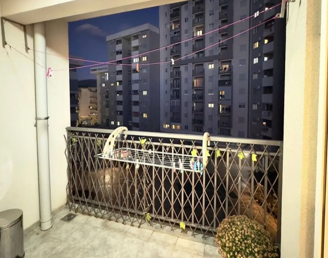 Izdavanje, jednosoban stan, 45m², Zagorič, Podgorica