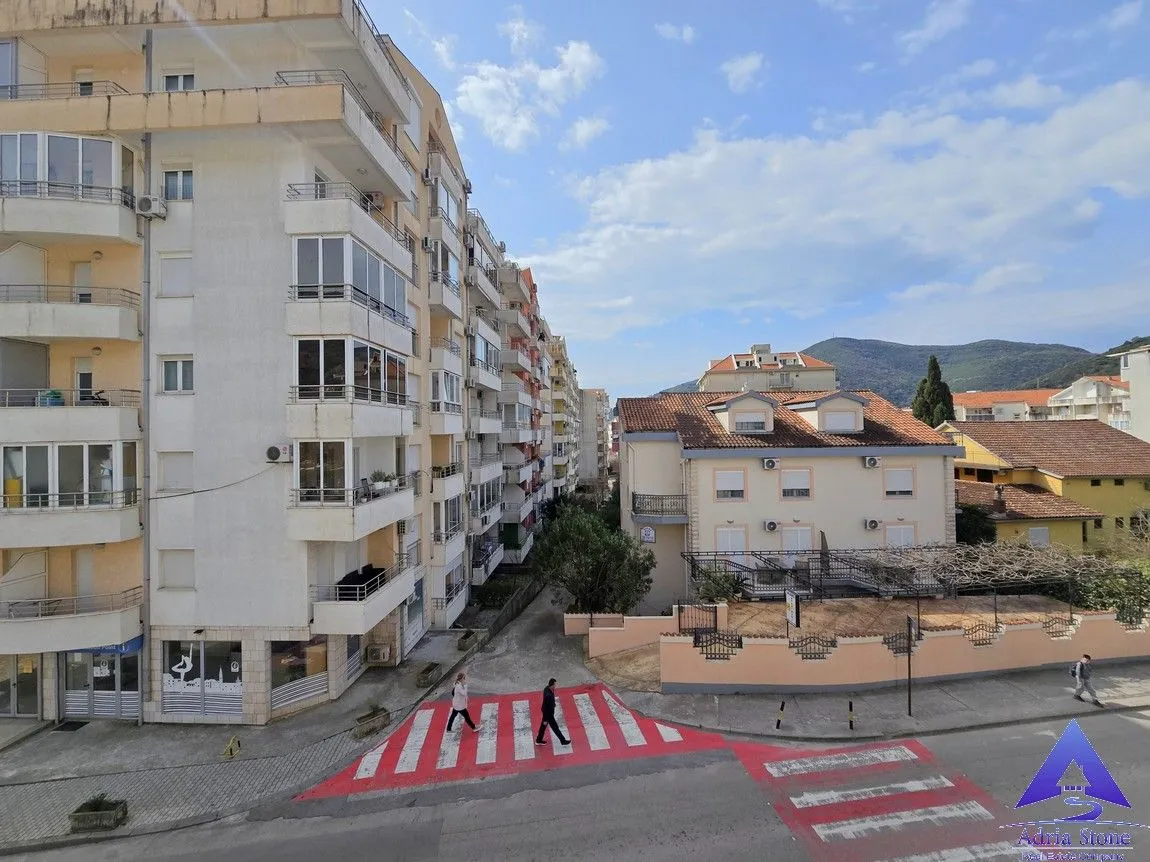Prodaja, dvosoban stan, 58m², Velji Vinogradi, Budva