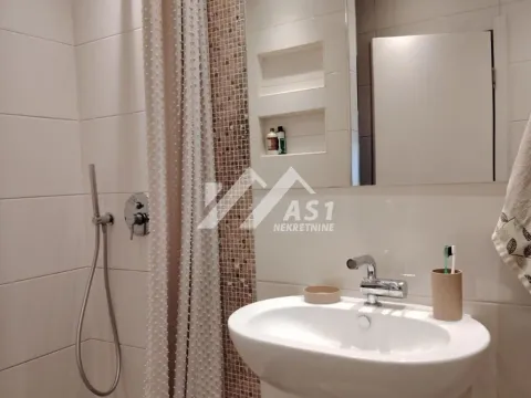 Rent, four bedroom apartment, 90m², Liman 3, Novi Sad Sve Podlokacije - image 9