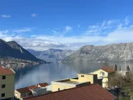 Sale, three bedroom apartment, 109m², Dobrota, Kotor - image 6