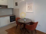 Izdavanje, jednosoban stan, 42m², City Kvart, Podgorica - image 4