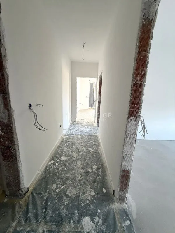 Prodaja, jednosoban stan, 55m², Momišići, Podgorica