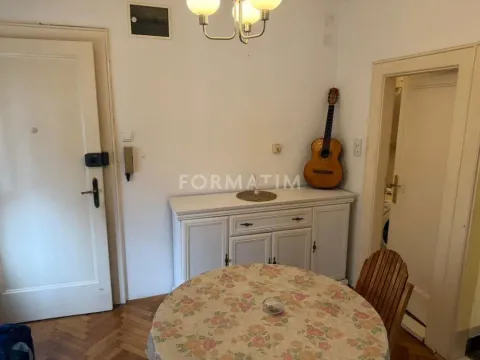 Izdavanje, jednosoban stan, 45m², Vračar Centar, Vračar Sve Podlokacije - image 7