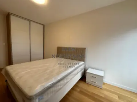 Izdavanje, dvosoban stan, 72m², Central Point, Podgorica - image 5