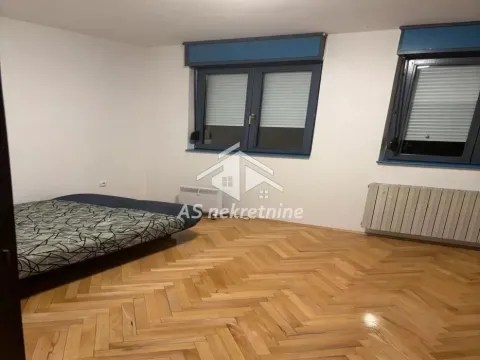 Izdavanje, trosoban stan, 92m², Zemun Save Kovačevića, Zemun Sve Podlokacije - image 11