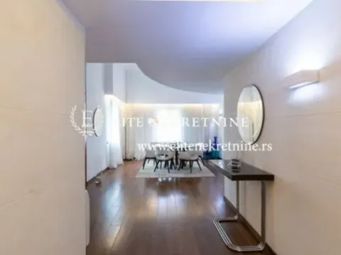 Rent, four bedroom apartment, 240m², Kalenić Pijaca, Vračar Sve Podlokacije - image 10