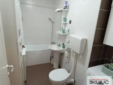 Prodaja, trosoban stan, 90m², Nova Detelinara, Novi Sad Sve Podlokacije - image 21