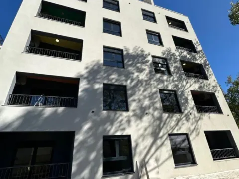 Izdavanje, dvosoban stan, 100m², Zagorič, Podgorica - image 8