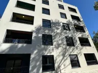 Izdavanje, dvosoban stan, 100m², Zagorič, Podgorica - image 8