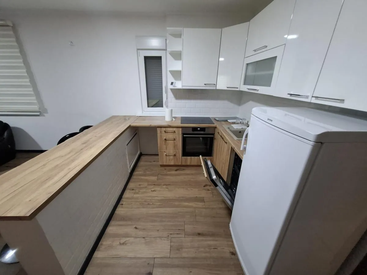 Prodaja, trosoban stan, 85m², Klisa, Novi Sad Sve Podlokacije