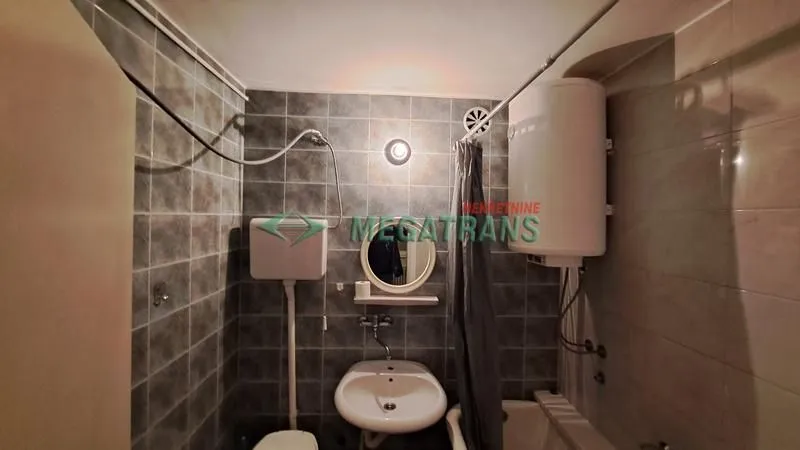 Prodaja, dvosoban stan, 51m², Banatić, Novi Sad Sve Podlokacije