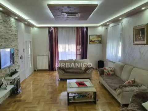 Sale, house, 260m², Gornja Gorica, Podgorica - image 3