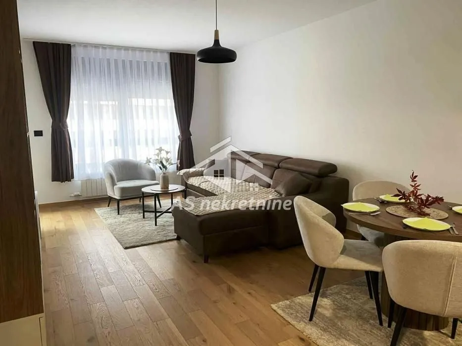 Izdavanje, dvosoban stan, 58m², Hala Pionir, Palilula Sve Podlokacije