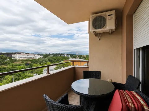 Izdavanje, dvosoban stan, 66m², Zabjelo, Podgorica - image 6