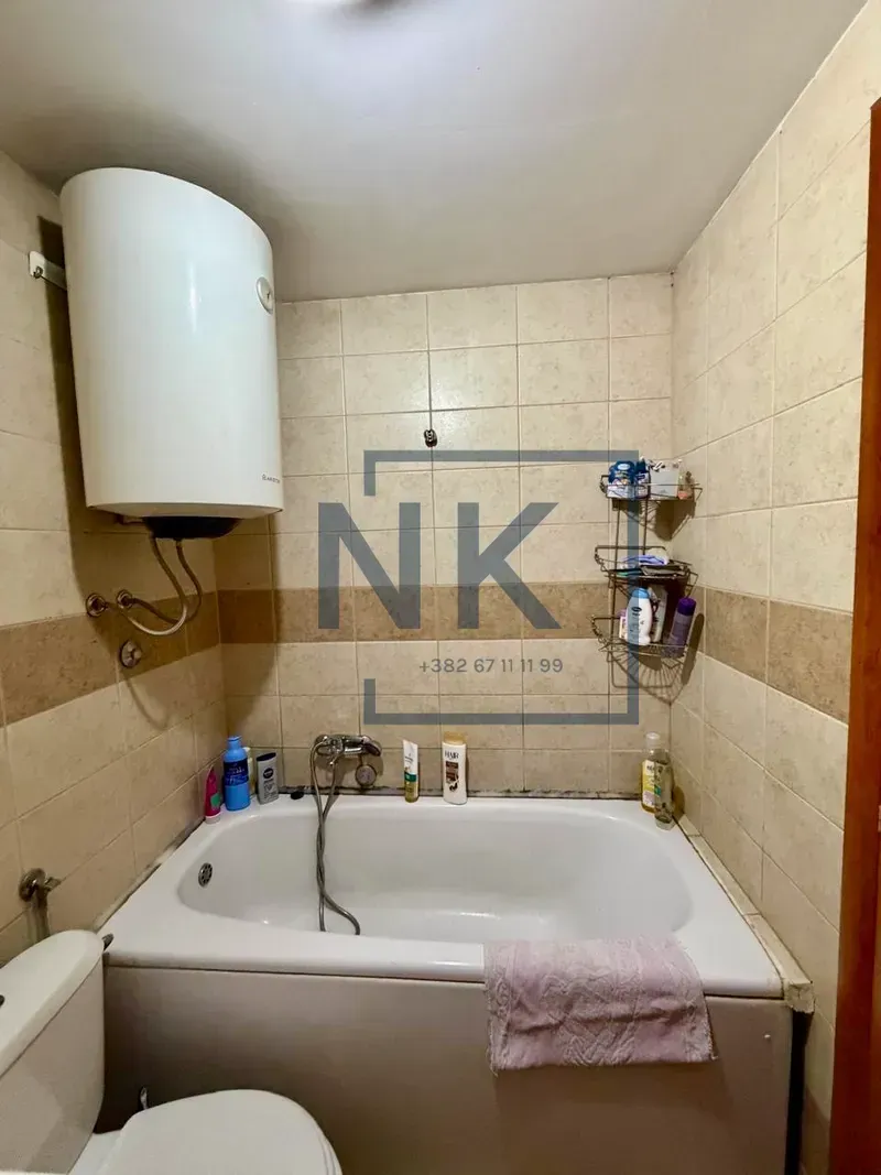 Prodaja, jednosoban stan, 44m², Vezirov Most, Podgorica
