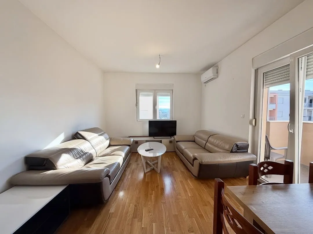 Prodaja, dvosoban stan, 57m², Tuški Put, Podgorica