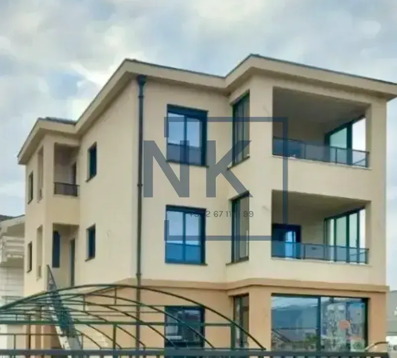 Rent, house, 170m², Gornja Gorica, Podgorica