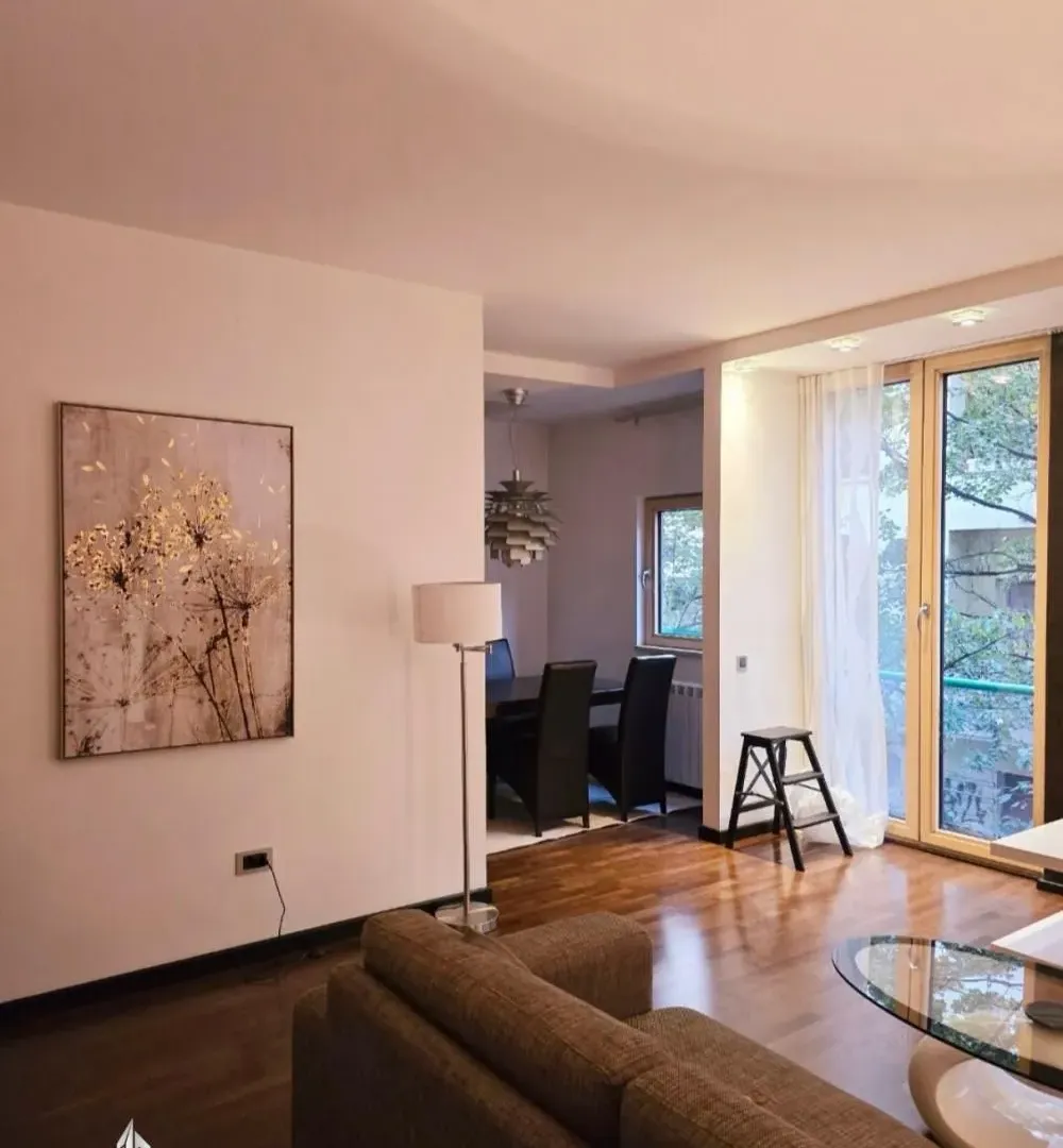 Rent, four bedroom apartment, 87m², Stari Grad, Beograd