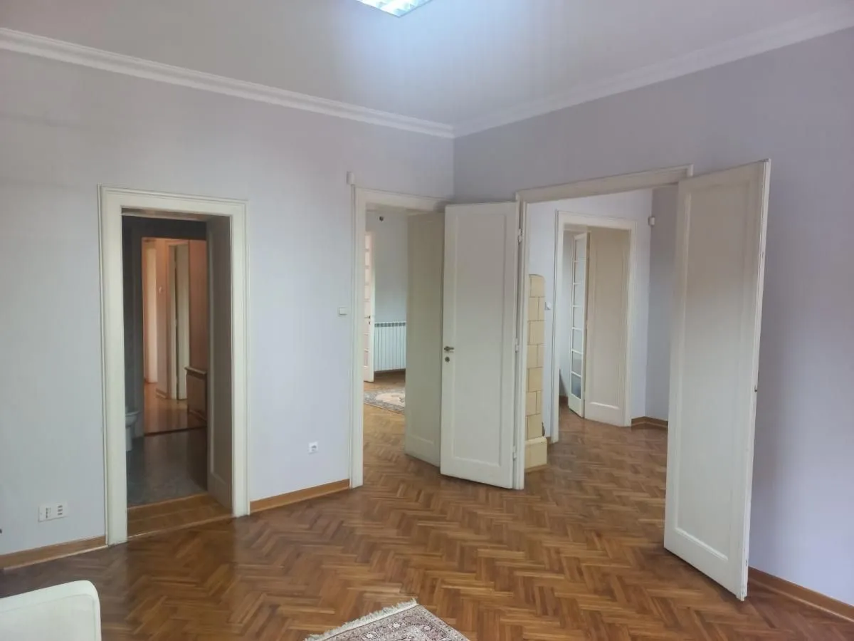 Rent, apartment, 100m², Vračar Sve Podlokacije, Beograd