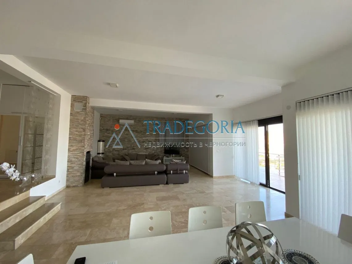 Prodaja, kuća, 300m², Bar, Crna Gora