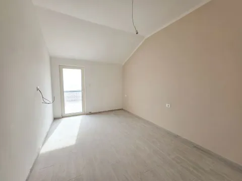 Prodaja, jednosoban stan, 50m², Bečići, Budva - image 4