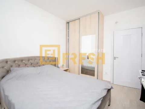 Sale, one bedroom apartment, 57m², Bečići, Budva - image 11