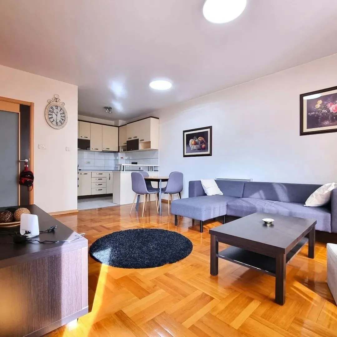 Rent, three bedroom apartment, 82m², Pobrežje, Podgorica