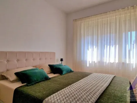 Sale, one bedroom apartment, 41m², Velji Vinogradi, Budva - image 7