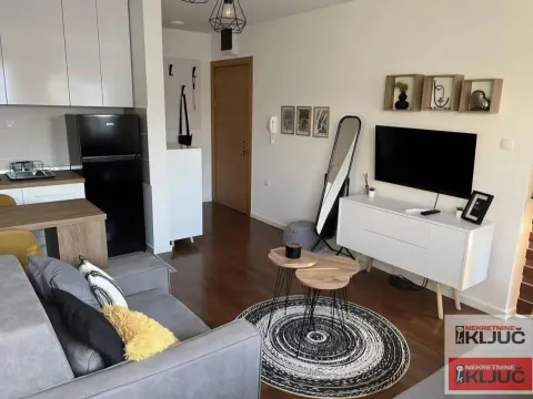 Prodaja, jednosoban stan, 30m², Lipov gaj, Novi Sad Sve Podlokacije - image 3