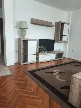 Izdavanje, dvosoban stan, 62m², Grbavica, Novi Sad Sve Podlokacije - image 3