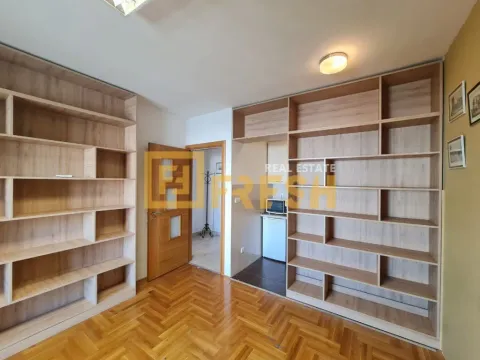 Izdavanje, jednosoban stan, 45m², Stari Aerodrom, Podgorica - image 3