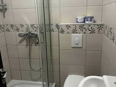 Rent, one bedroom apartment, 32m², Rafailovići, Budva - image 2