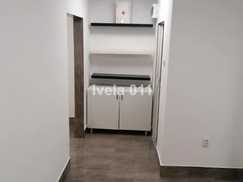 Rent, office space, 30m², Voždovac Sve Podlokacije, Beograd - image 2