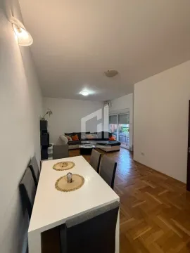 Rent, one bedroom apartment, 57m², Krivi Most, Podgorica - image 7